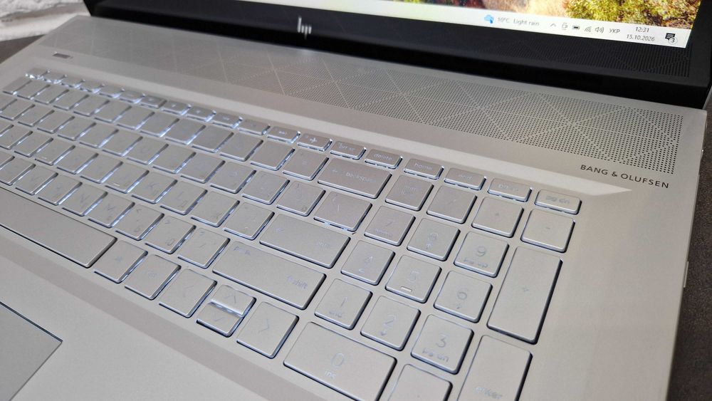 Ноутбук HP Envy i7-8550U/16/128/1 тб /NVIDIA/Ексклюзив