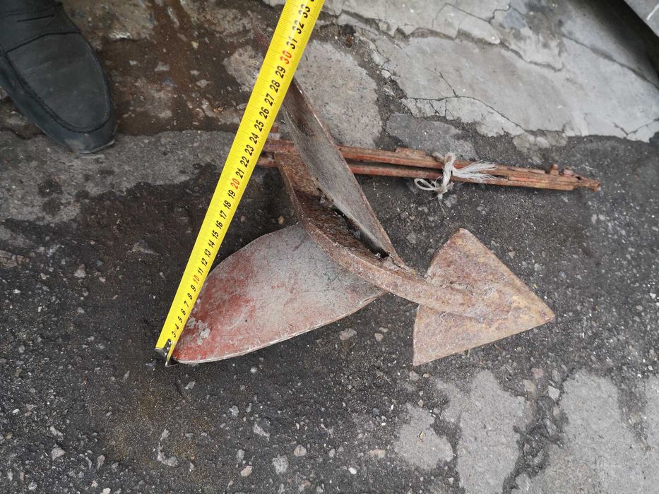 плуг роспашник для культивування землі під коня