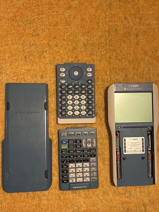 Calculadora Gráfica Texas NSpire Ti-84 plus