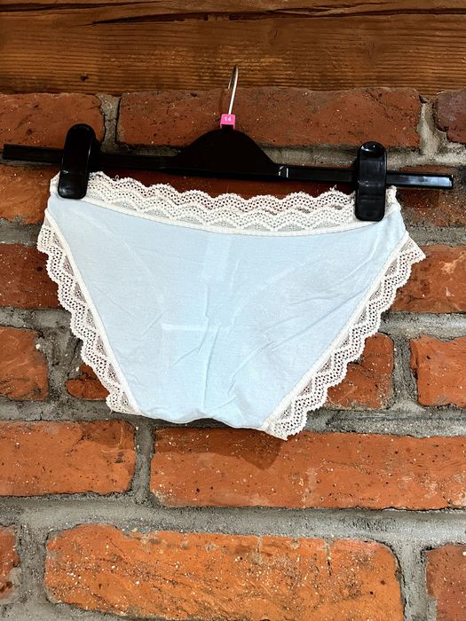 Majtki damskie błękitne cheekfrills XS
