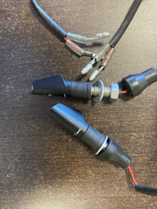 Piscas Led Rizoma FR120B