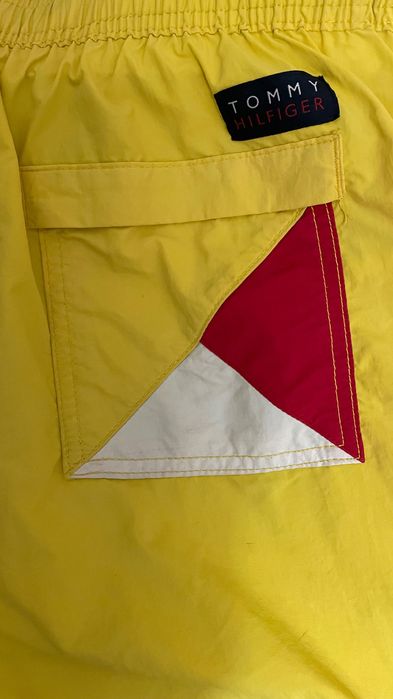 Calções Tommy hilfinger amarelos