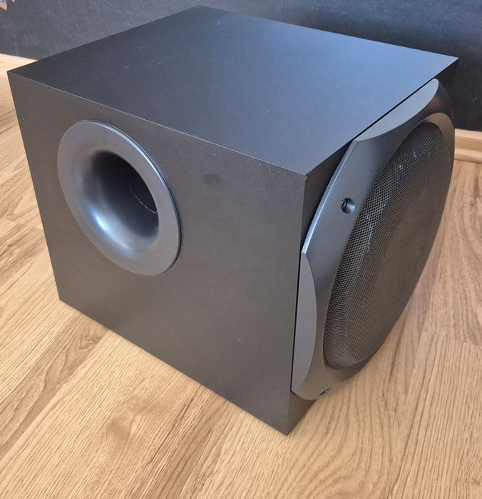 Kompletny subwoofer ze wzmacniaczem Logitech Z-5500 sprawny