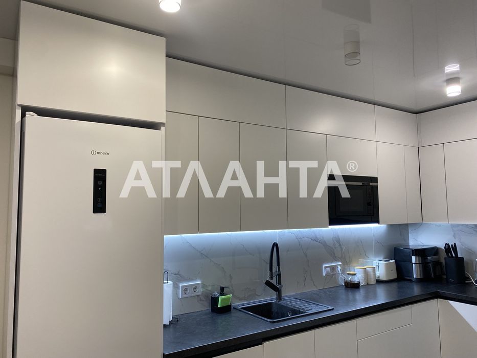 Квартира з дизайнерським ремонтом в ЖК Avalon Zelena Street