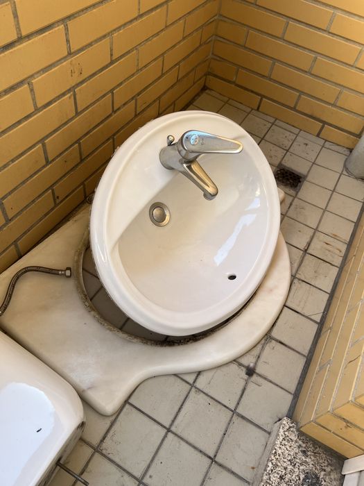 Conjunto de Casa de Banho (WC)