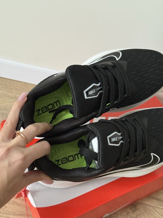 Кроссовки  Nike Zoom