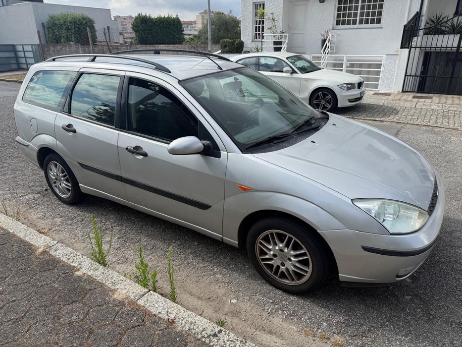 Ford Focus  2002 ( 1 dono )