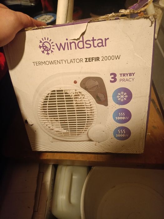 Grzejnik elektryczny Termowentylator 2000 wat