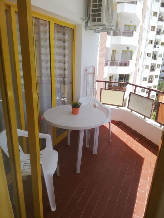 Férias T1 e T2 Praia da Rocha com piscina