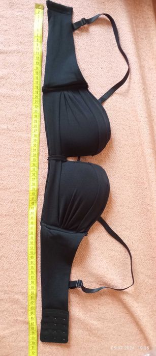 Женський бюстгалтер