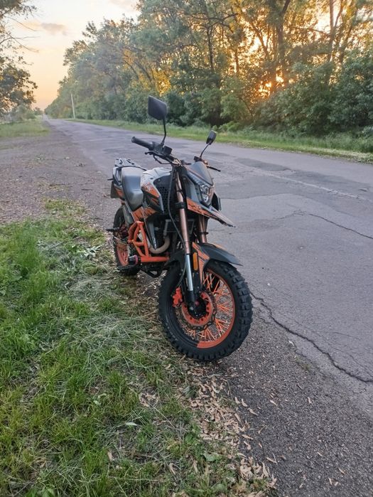 Продам власного мотоцикла Spark 300т1