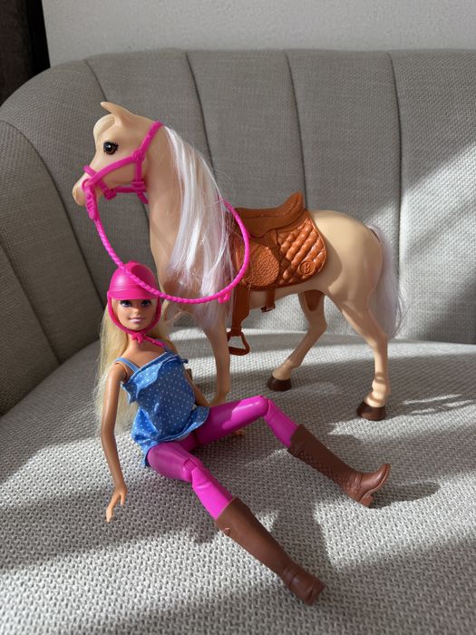 Лялька Барбі Barbie вершниця з конем