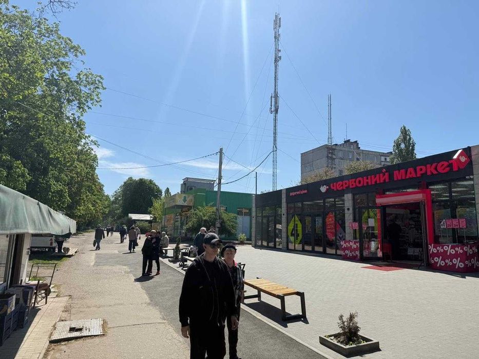 Оренда 68 м2 / 1 поверх / пр-т Тракторобудівників 160/ червона лінія