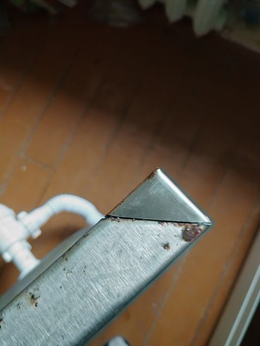 Мойка кухонная из нержавейки