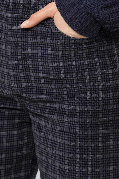 Levis, Spodnie damskie z prostą nogawką rozmiar 23/27