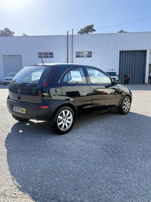 Opel Corsa 1.7 DTI isuzu