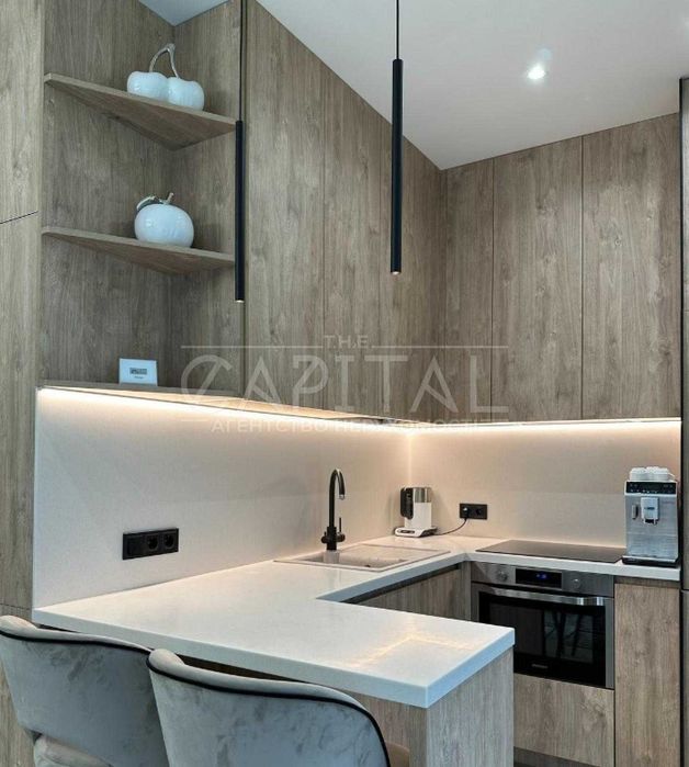 Продажа дома с бассейном, КГ Козырная карта, Березовка Макаровский р-н