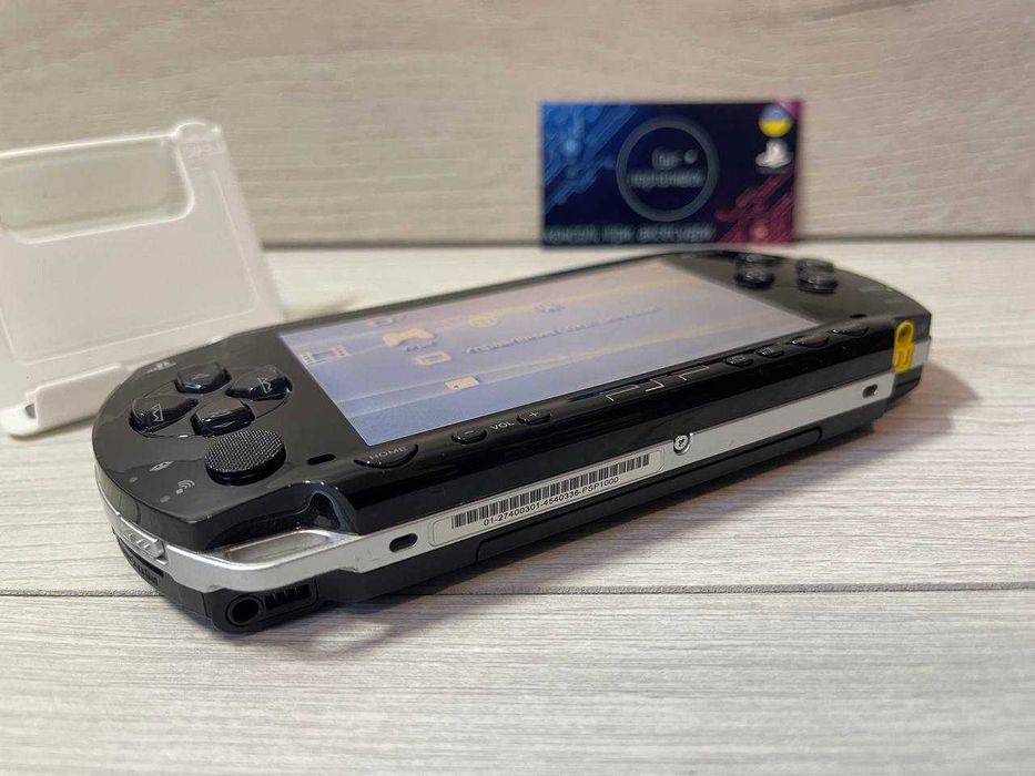 Sony PSP Black 64GB + 70 Ігор встановлено на картці