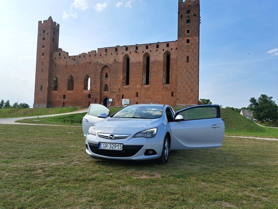 Opel Astra J 165km