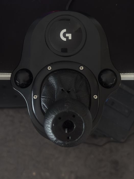 Logitech G920 Driving Force - kierownica + shifter + manipulatory