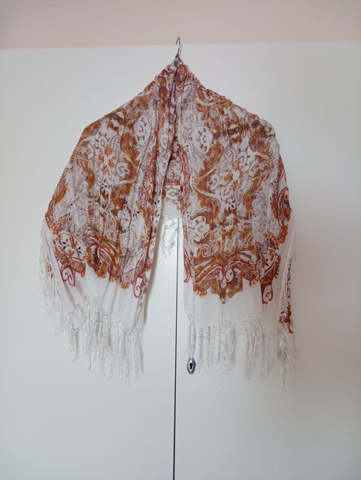 Duża chusta z wiskozy