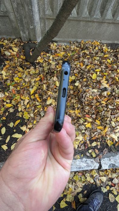 Samsung a520f 2017 p 3/32 на 1-SIM