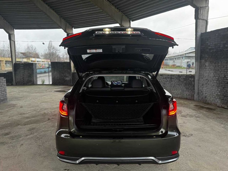Продам  Lexus RX 2019. Можна в розстрочку, під викуп.