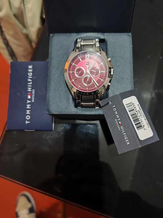 Tommy Hilfiger relogio