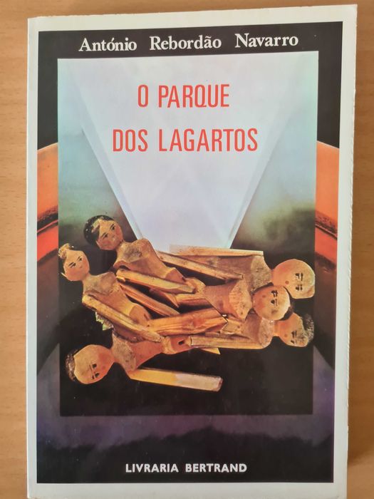 Livro "O Parque dos Lagartos" de António Rebordão Navarro