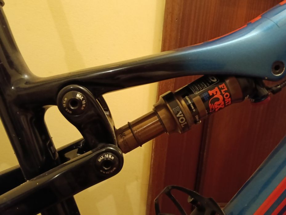 Bicicleta BH Carbon Race
