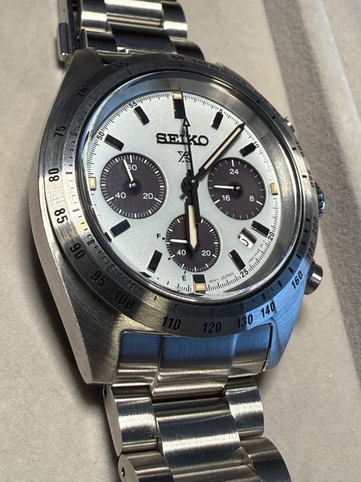 Relógio Seiko Speedtimer Verde Claro com duas pulseiras extras!