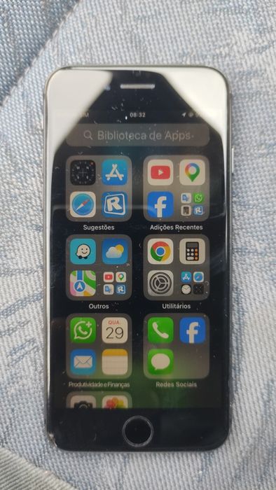 iPhone 8 64gb ok