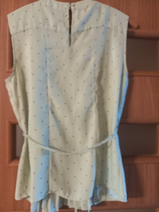 Bluzka elegancka M - 38