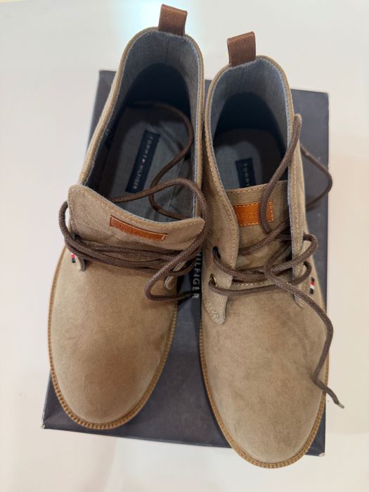 Оригінальні черевики Tommy Hilfiger Michael Chukka (Розмір 34)