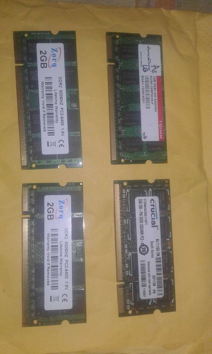 DDR2 по 1 и 2 Gb, оперативная память для ноутбука SO-DIMM