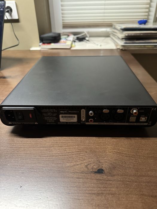 Spl Phonitor E підсилювач/дак для навушників.