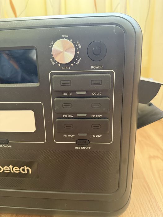 Зарядна станція choetech 2400W