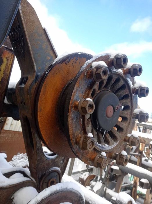 Продам вісі SAF на причепи