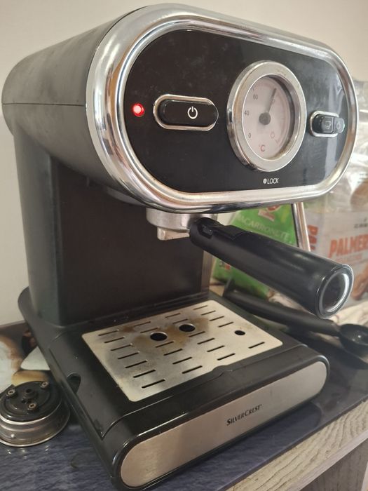 Máquina de Café Espresso Silvercrest (Estilo Retro) - 15 Bar