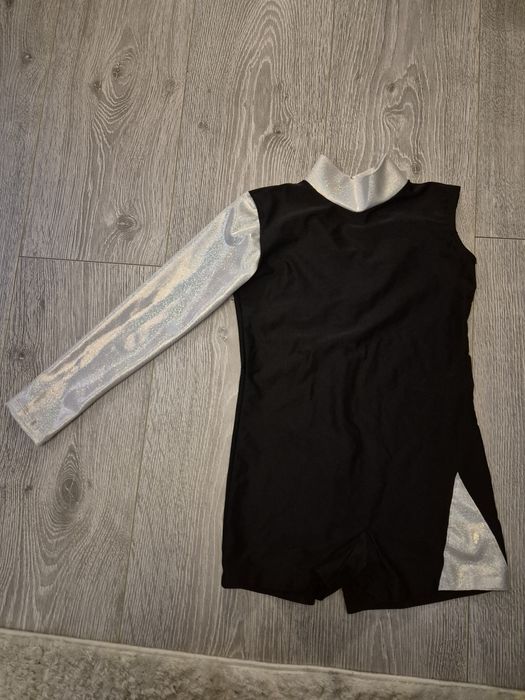 Strój do akrobatyki, jazz