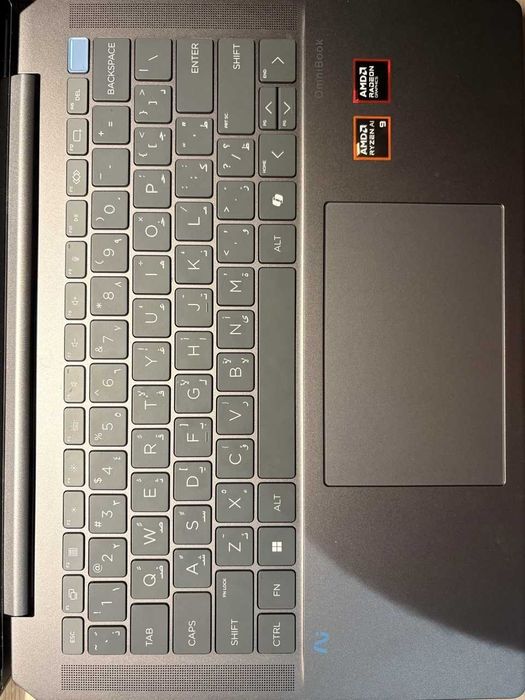 Dotyk HP OmniBook Ultra 14 2.2K IPS Ryzen AI 9 365 32GB LPDDR5x 1TB SSD