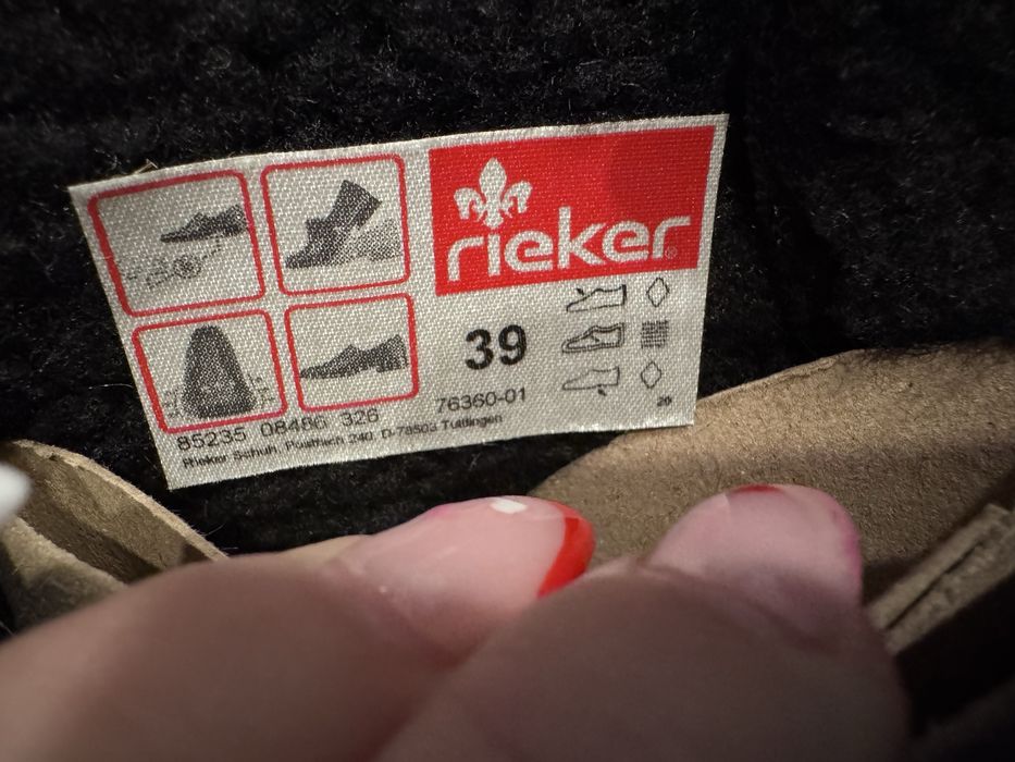 Buty damskie Botki Kozaki Czarne Ocieplane Rieker rozm. 39