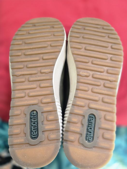 Sneakersy Remonte Tex Skóra