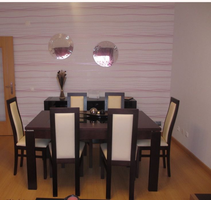 Conjunto de Sala - Mesa e 6 cadeiras
