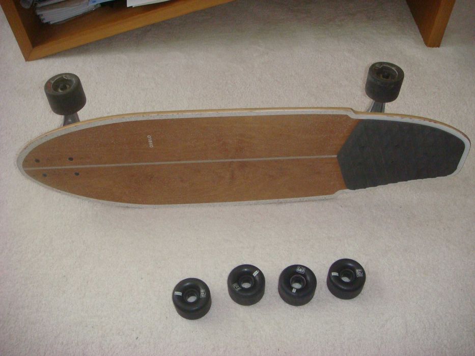 Skate Longboard Oxelo LB CARVE 540 - Com oferta de +2 pares rodas