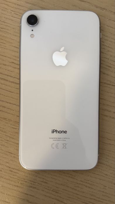 iphone xr 64gb white - купити мобільні телефони та смартфони