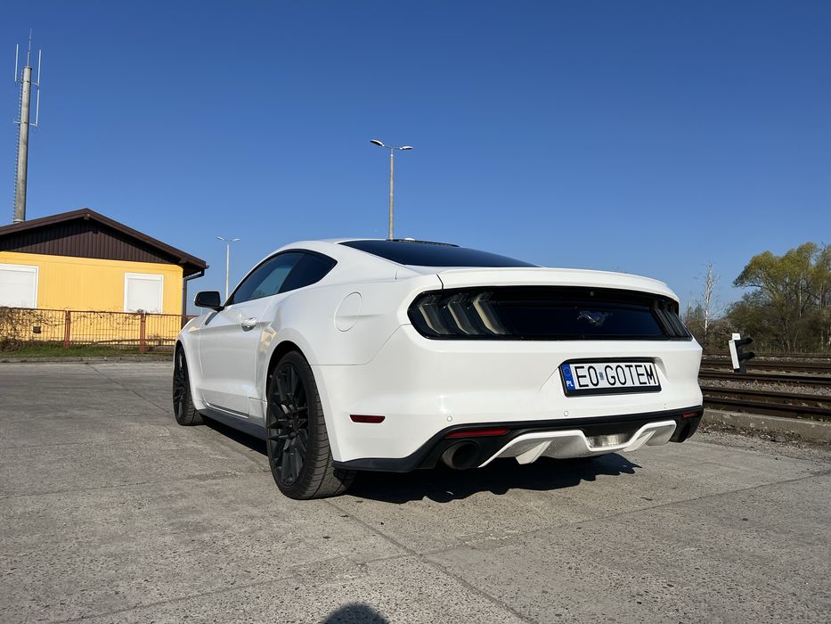 FORD MUSTANG 2.3 ecoboost premium