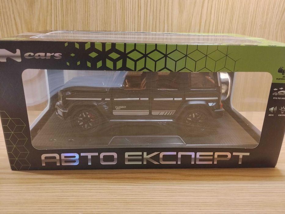 Модель Mercedes-Benz Brabus G-klass 1:24 автоэксперт металл свет звук инерция Мерседес Мерс Гелик Брабус машинка