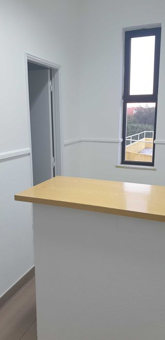 Arrenda-se escritório/loja no centro de Mangualde