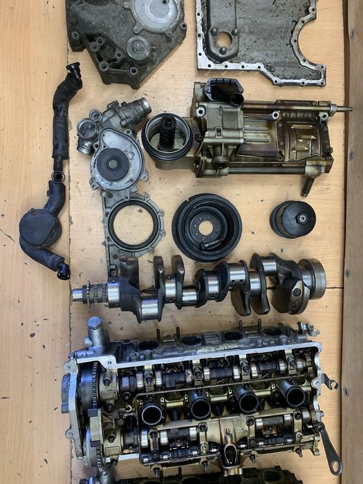 Двигун BMW n62b48 мотор БМВ н62б48 по запчастинах деталях розбірка